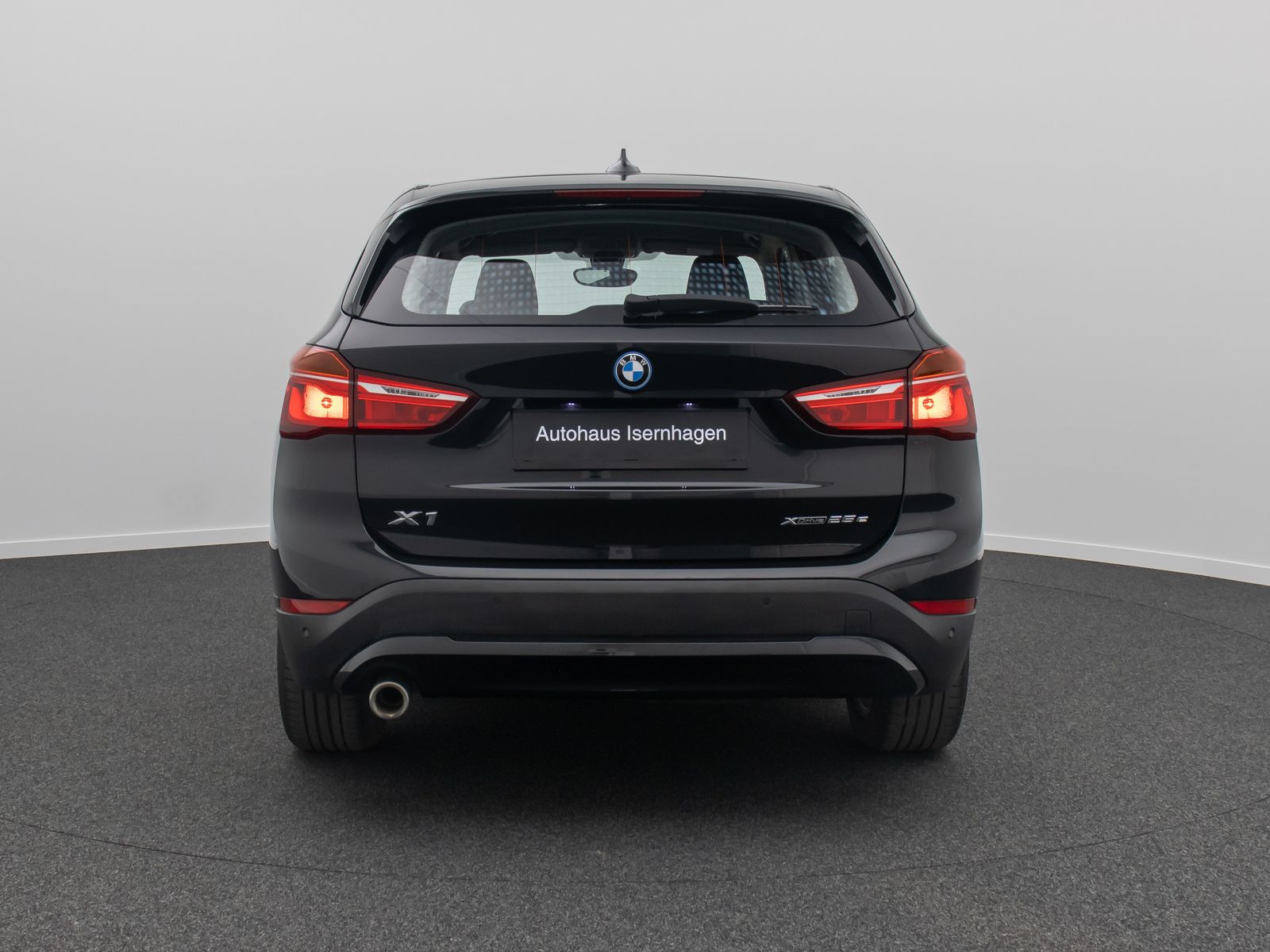 Fahrzeugabbildung BMW X1 xD25e DAB Navi ParkAssist Lordos Geschwindig