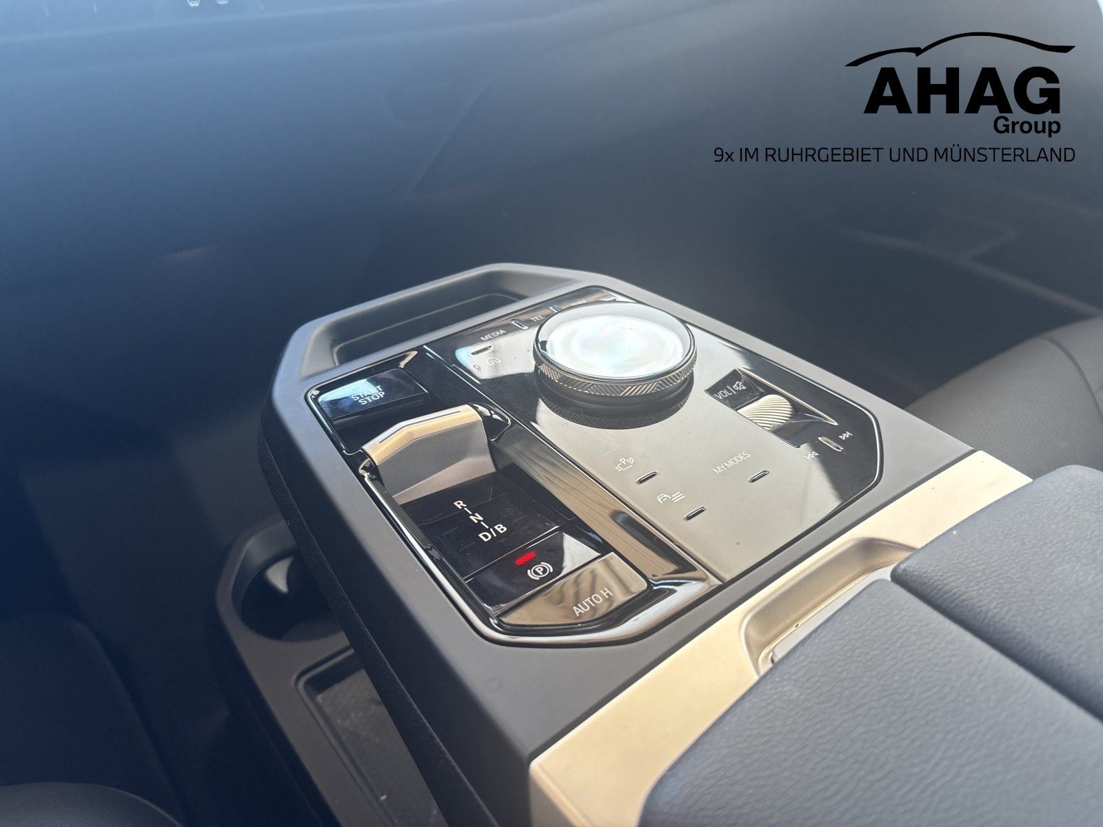 BMW iX - Bild 10