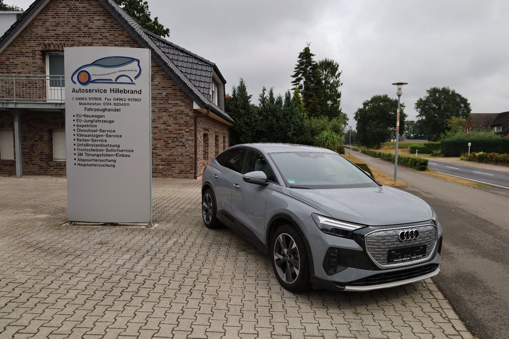 Image of Audi Q4