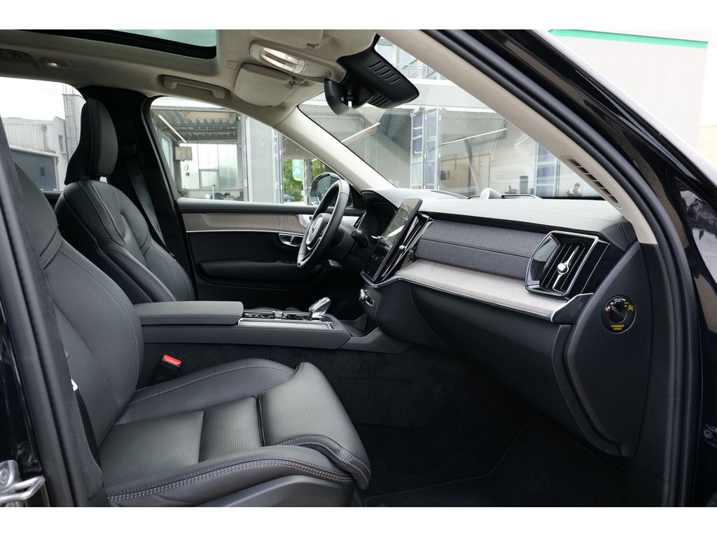 Volvo XC90 2.0 Ultra Dark Recharge Plug-In Hybrid AWD foto 16