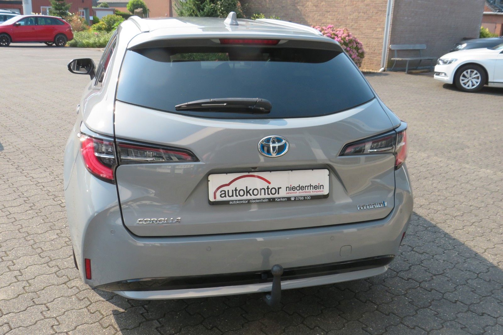 Fahrzeugabbildung Toyota Corolla Touring Sports Hybrid NAVI PDC SITZH. 1H