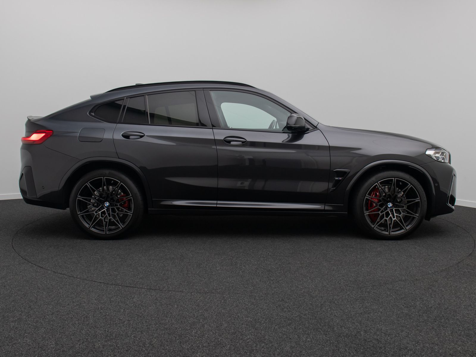 Fahrzeugabbildung BMW X4 M COMPETITION Bel&uuml;ftung H/K 360&deg;HUD 21Zoll