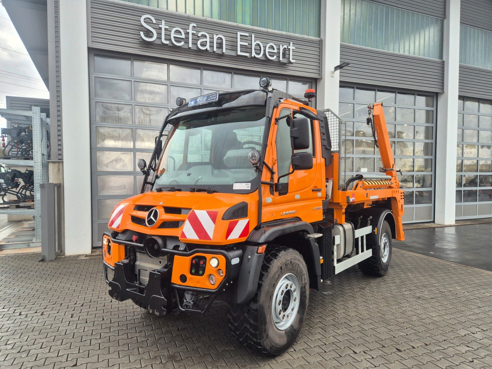 Fahrzeugabbildung Unimog MB U530 4x4 Jotha VarioPilot Zapfwelle Hydro
