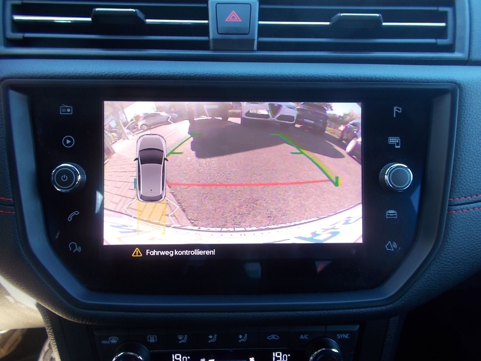 Fahrzeugabbildung SEAT Ibiza FR 1.0 TSI + LED + Beats Audio