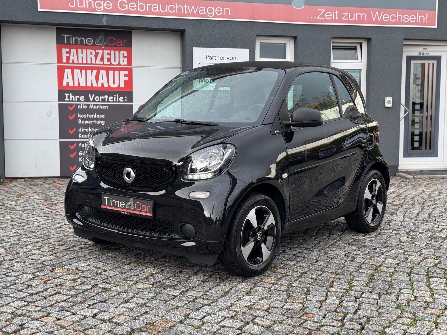 Smart forTwo Kamera Navi LED Tempomat Android Auto