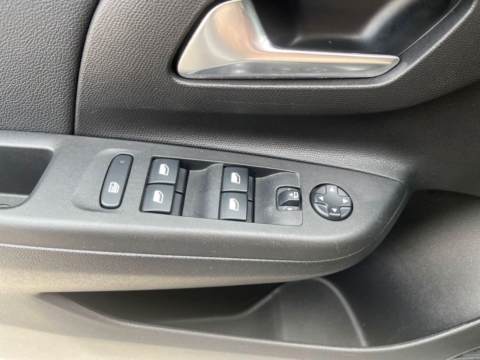 Opel Corsa F Elegance – Bild 21