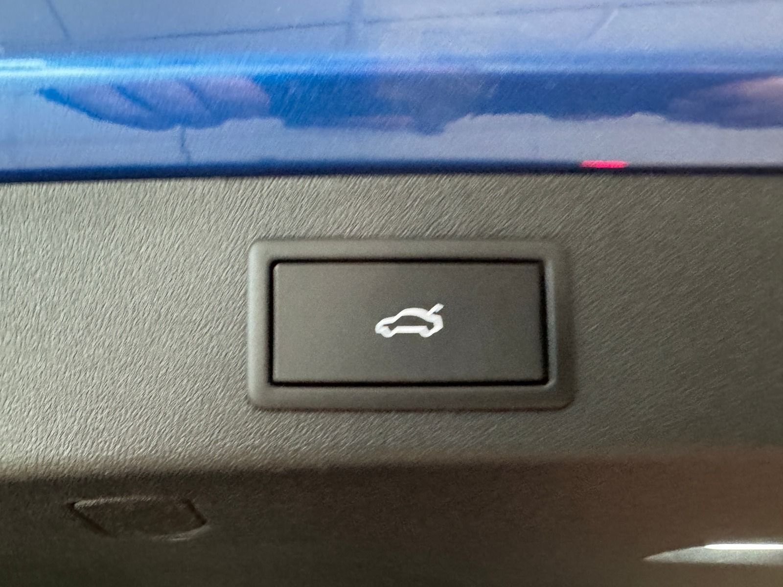 Fahrzeugabbildung SKODA Kodiaq 2.0 TSI 4x4*360°Cam*AHK*Massage*StHz*Head