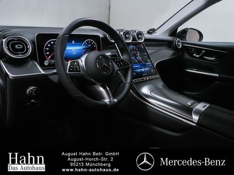 Fahrzeugabbildung Mercedes-Benz GLC 200 4M AVANTGARDE/LED/AHK/360/MEMO/WINTER/..