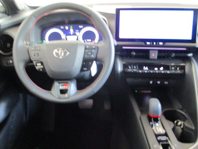 Fahrzeugabbildung Toyota C-HR Plug-In Hybrid FWD GR Sport