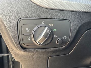 Bild 7 Audi Q2 35 TFSI S line S tronic +M-LED+KAMERA+PANO.+