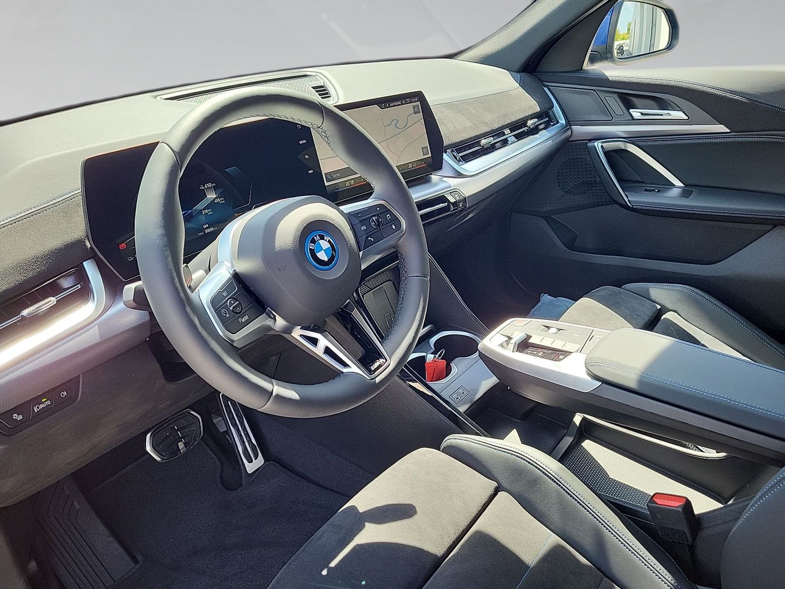 BMW iX2 - Bild 5