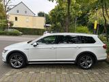 Volkswagen Passat Alltrack 2.0 TDI PAN,AHK,4MOT,MATRIX,HEAD - VW Passat Alltrack von privat