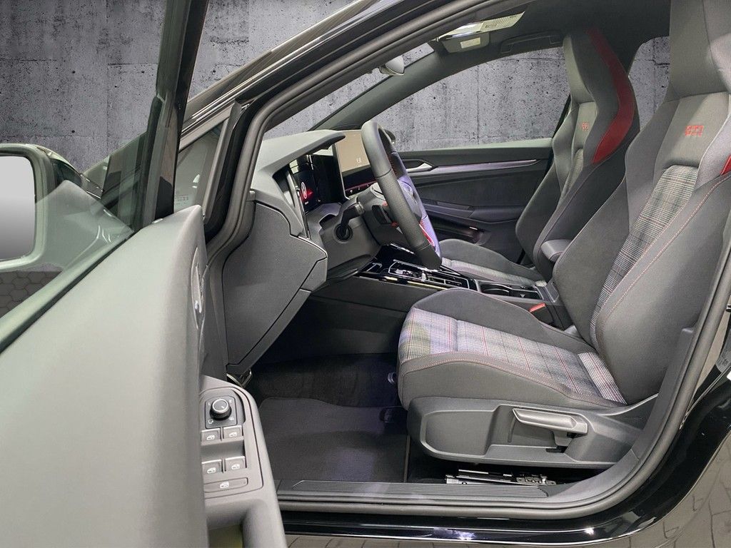 Volkswagen Golf - Bild 8