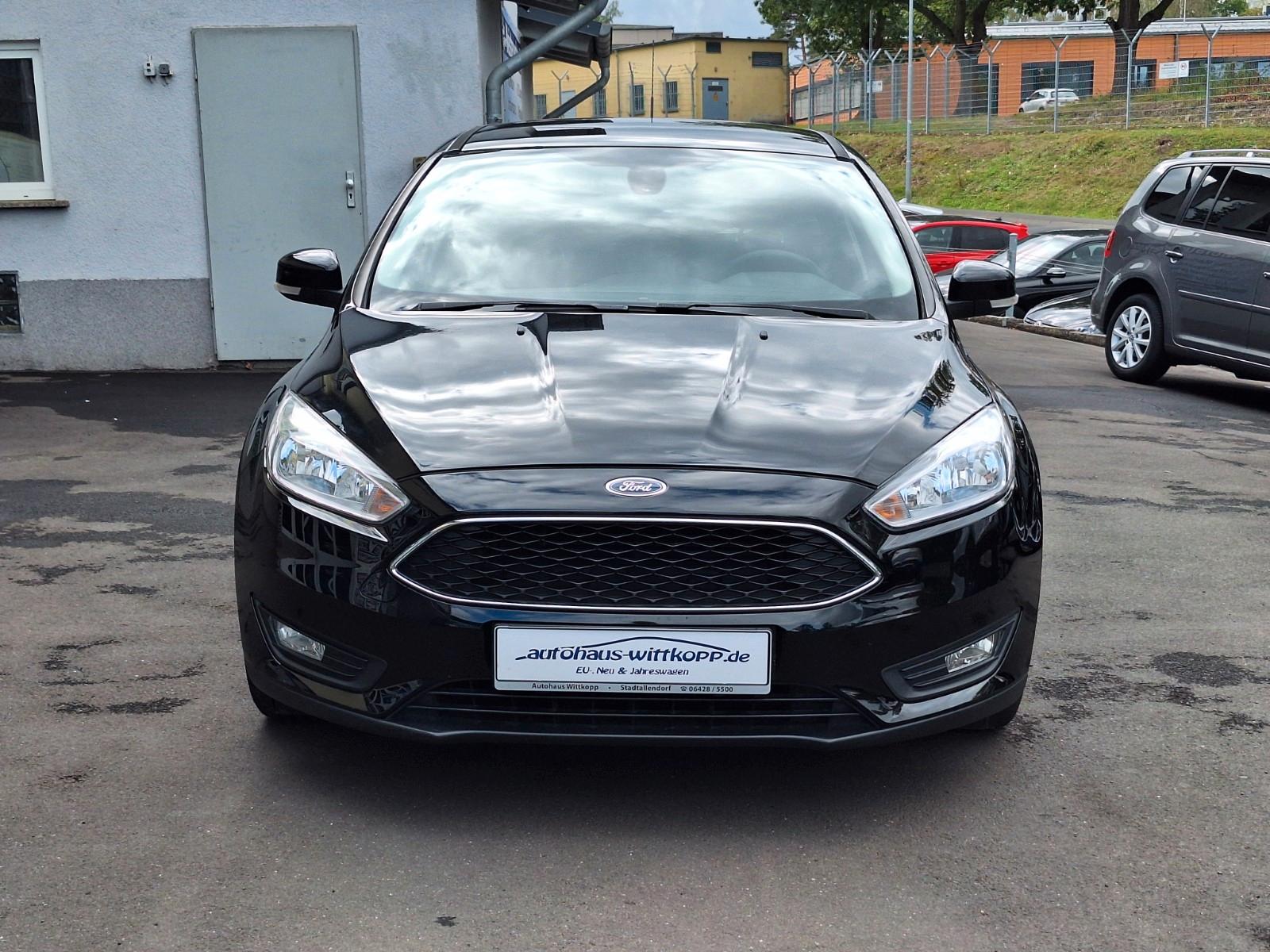 Ford Focus Turnier Business*abnehmbare AHK*Navi*Tempo