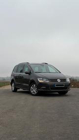 Volkswagen Sharan 2.0 TDI SCR DSG Comfortline - Volkswagen Sharan in Wiesbaden