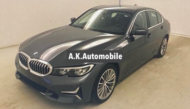 BMW 320i Lim. Luxury Line+Navi+Kamera+Leder+AHK+8xLM