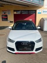 Audi A1 Sportback sport - Cars in Zwickau: Kleinwagen