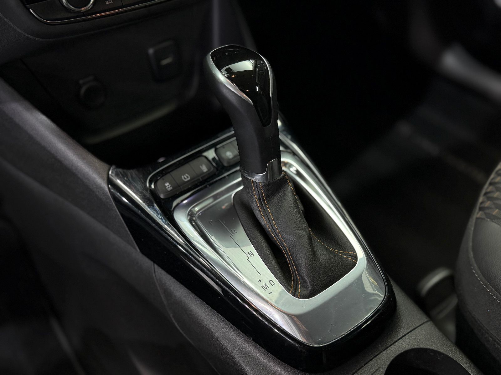 Fahrzeugabbildung Opel Crossland (X)1.2 DI Turbo Innovation|AUTOMATIK