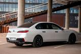 BMW 750e xDrive - - gebrauchte BMW 750 aus dem Jahr 2023