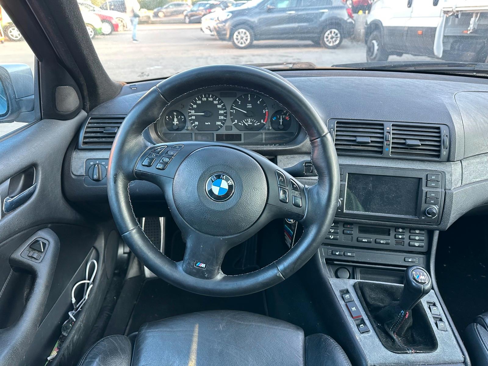 BMW 320 2004 — photo 11