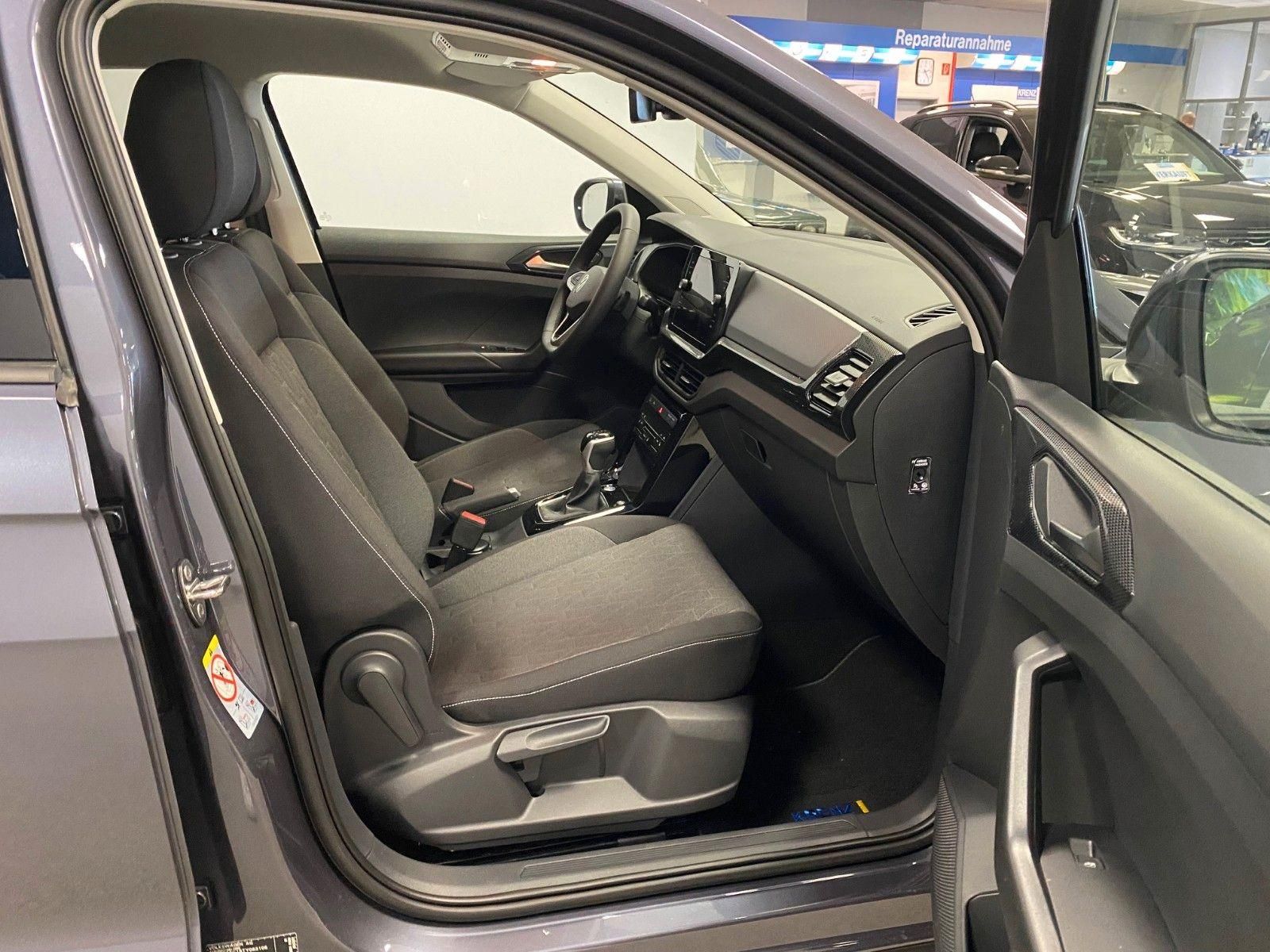 Fahrzeugabbildung Volkswagen T-Cross 1.0 TSI DSG Life+AHK+KAMERA+PDC vo+hi+BC
