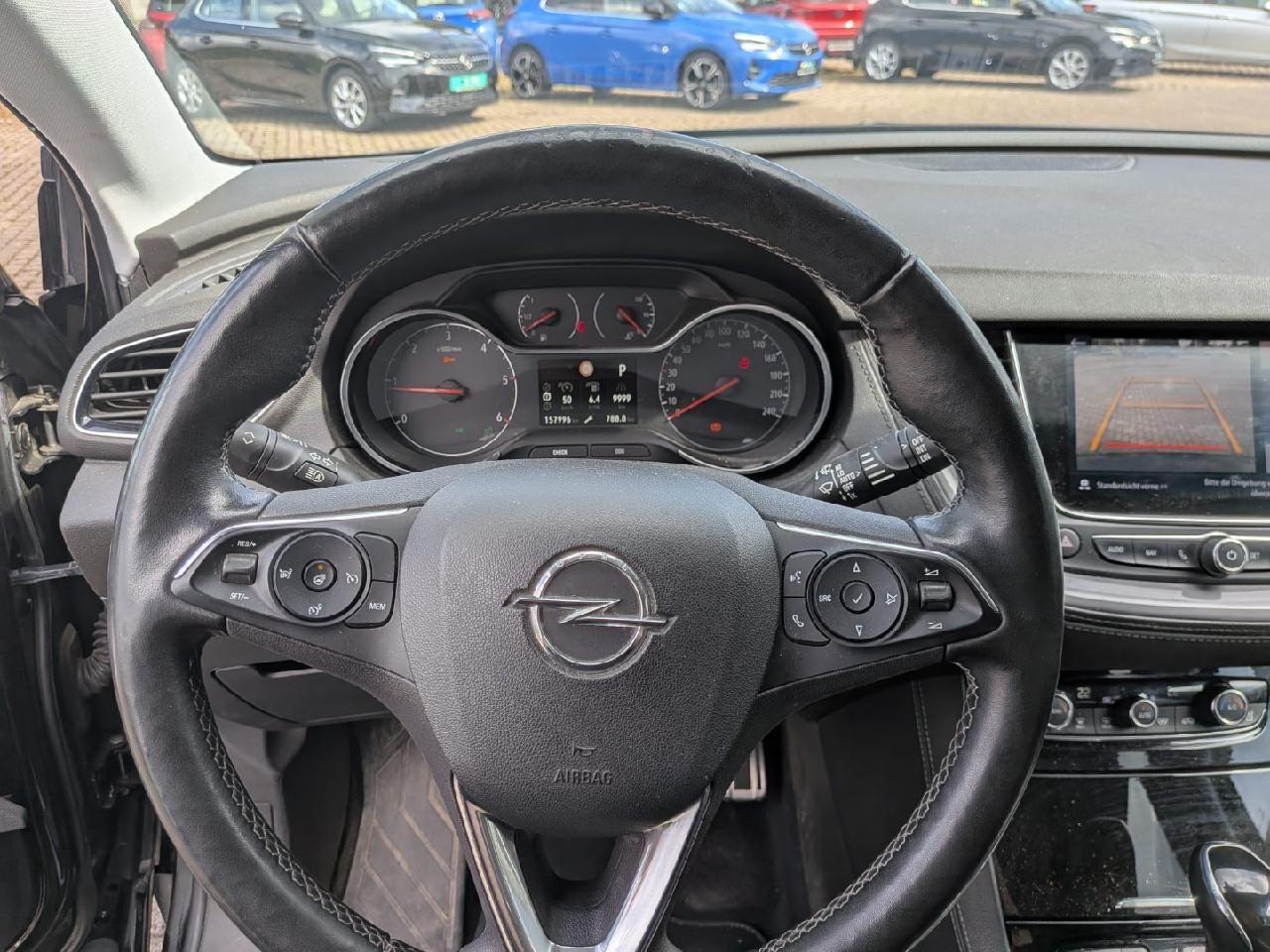 Fahrzeugabbildung Opel Grandland 1.6D Ultimate AT8 incl. WKR