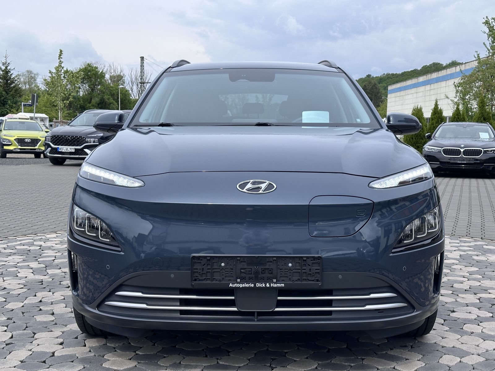 Hyundai Kona Elektro Trend LED ACC NAVI HUD KRELL WÄMPU imagem 3