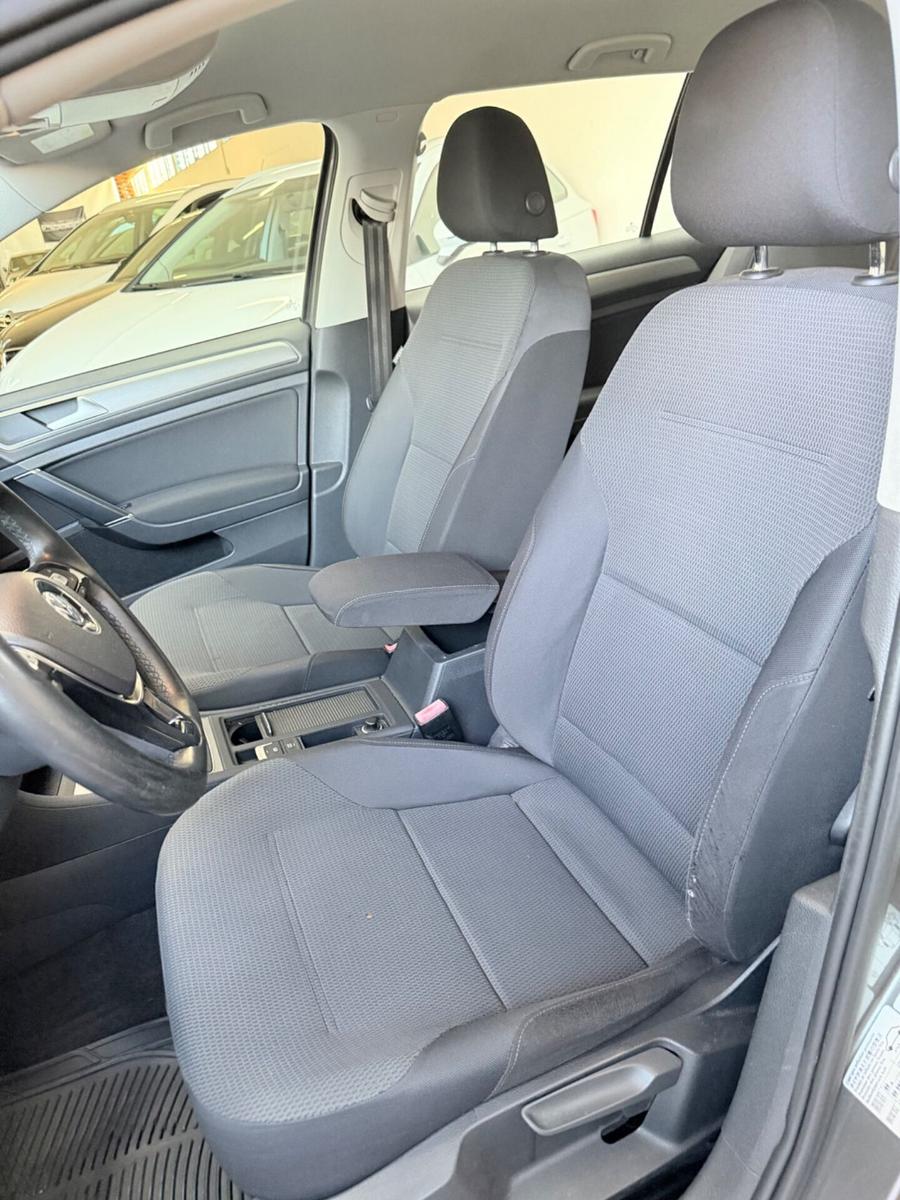 Volkswagen Golf 2015 — photo 11