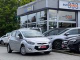 Hyundai ix20 1.6 Style Automatik * 96.000km*AHK*Klima* - Hyundai ix20 Style mit Benzin-Antrieb