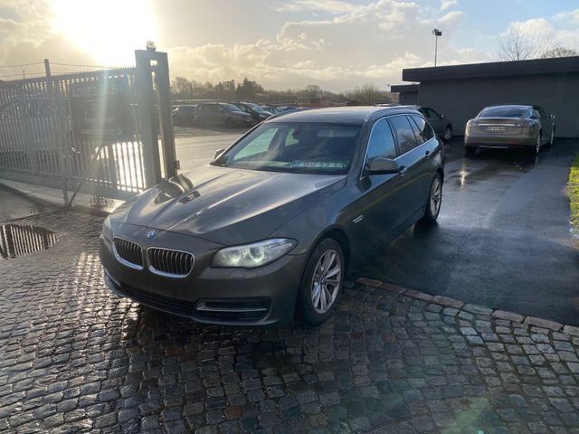 BMW 520 Baureihe 5 Touring 520 d Aut.