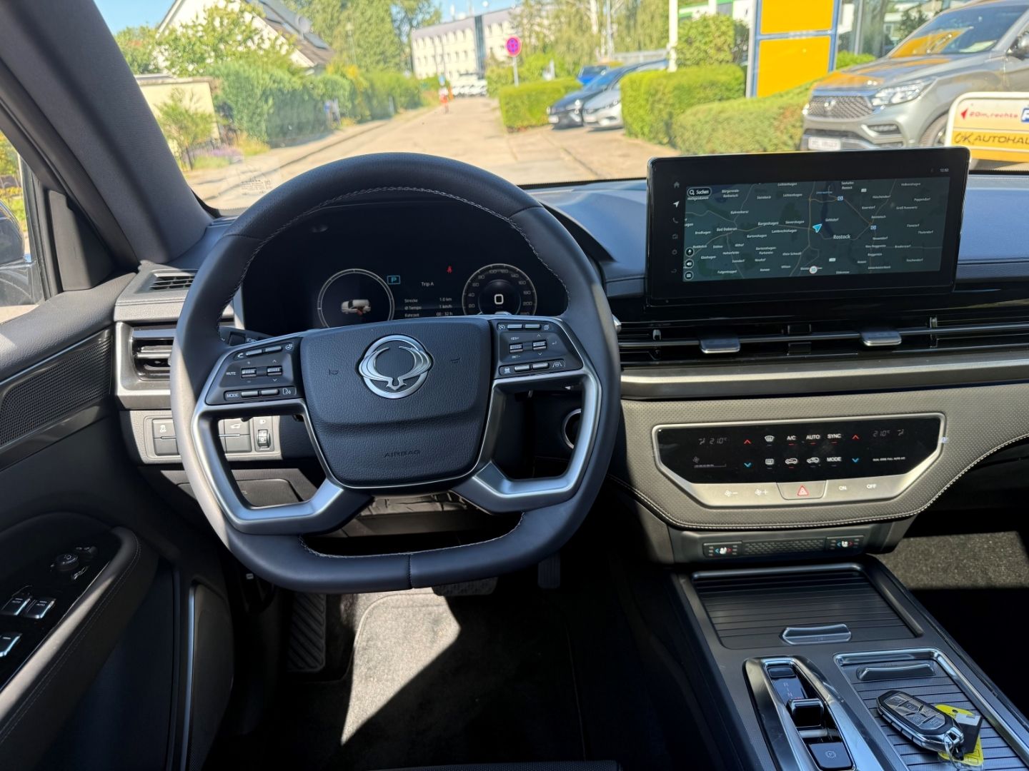Fahrzeugabbildung KGM Rexton Lux 2.2 4WD Leder 360 Kamera