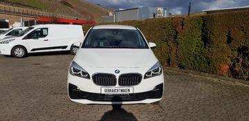 Fahrzeugabbildung BMW Baureihe 2 Gran Tourer 218 i Sport Line
