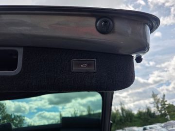 Porsche Cayenne - 6