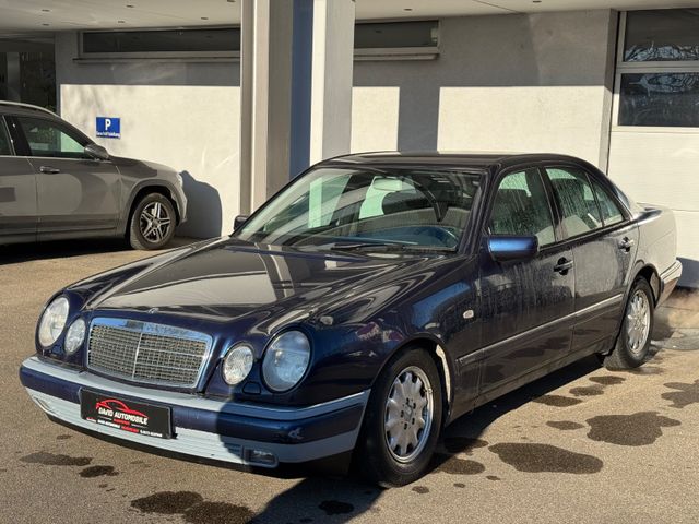 Mercedes-Benz E240 ELEGANCE*AUTOMATIK/KLIMA/XENON/2.HAND*