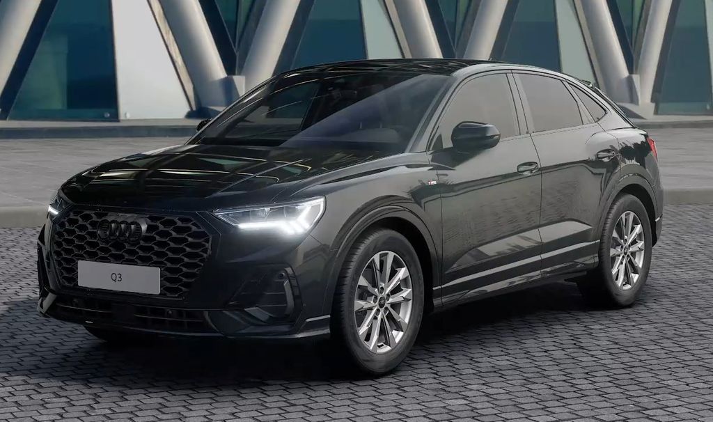 Image of Audi Q3