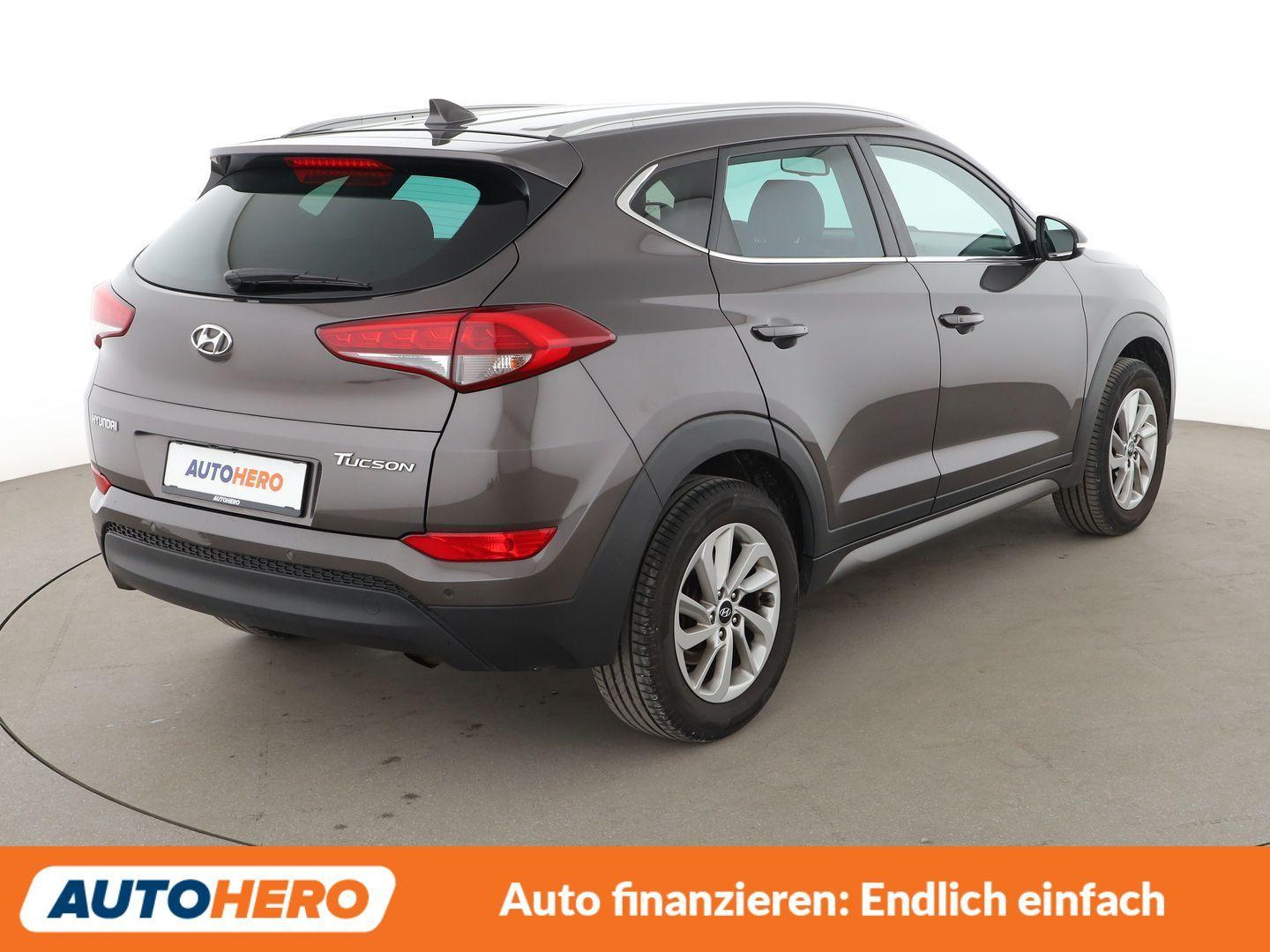 Hyundai Tucson 1.6 Classic blue 2WD *NAVI*TEMPO*CAM*PDC*