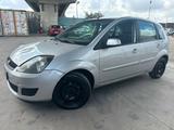 Ford Fiesta 1.4 TDCi 5p. Ghia - Ford Fiesta aus 2007: Ghia