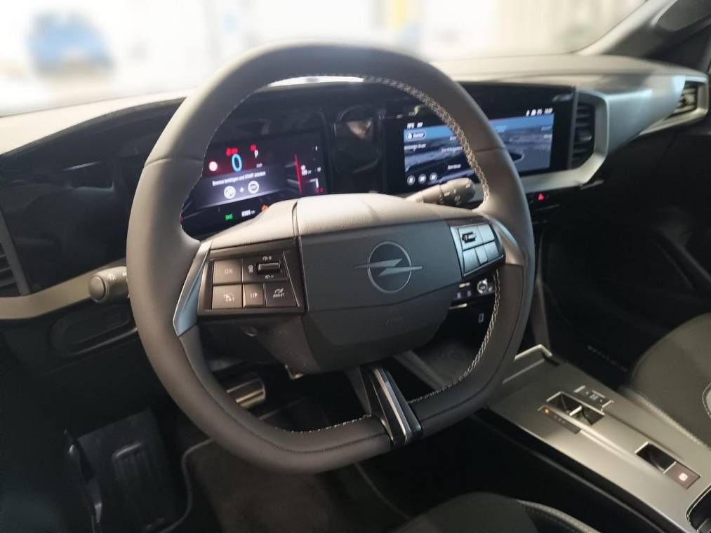 Fahrzeugabbildung Opel Mokka 1.2 Turbo Ultimate MildHybrid 107KW