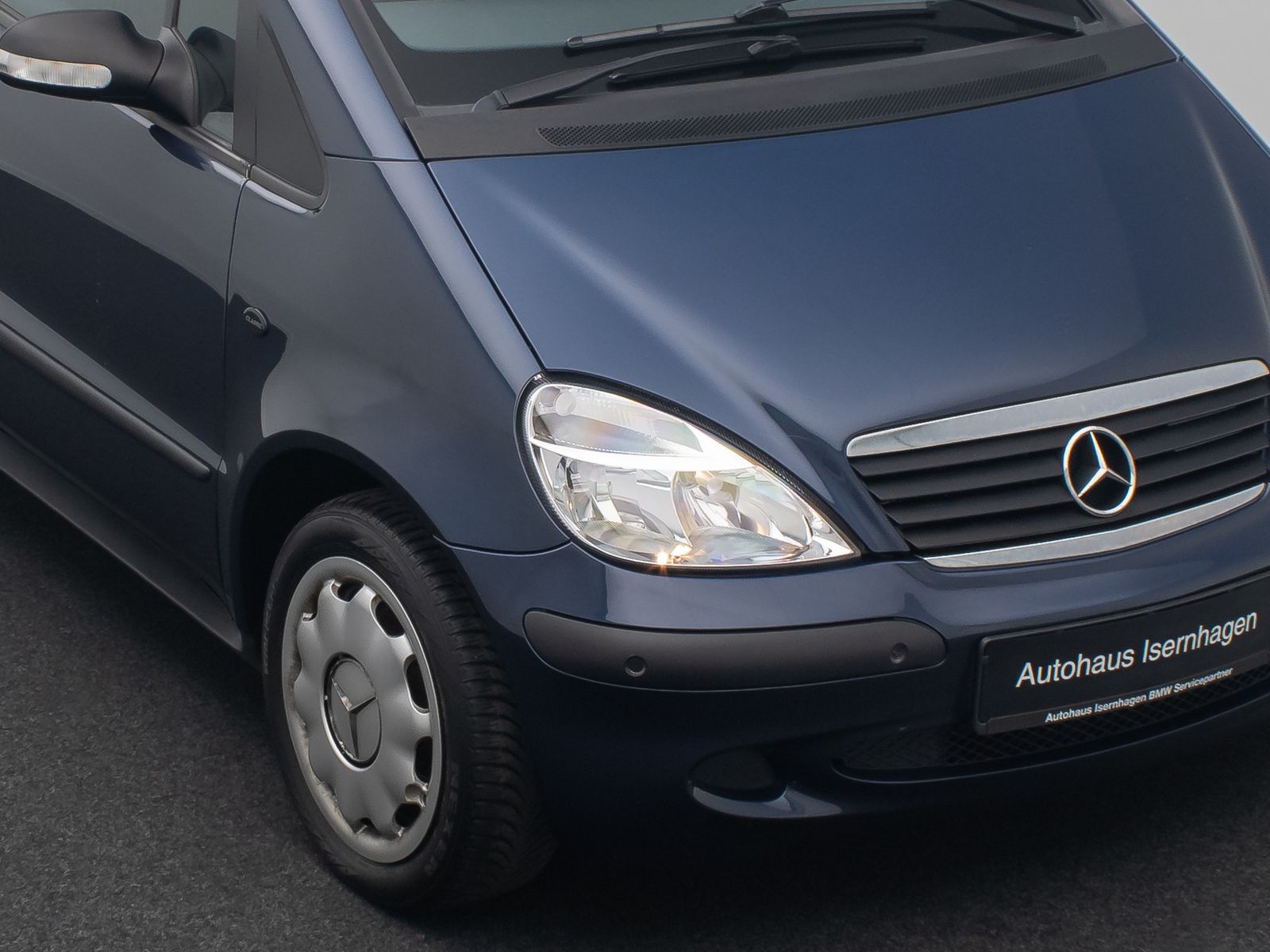 Fahrzeugabbildung Mercedes-Benz A 160 PDC Regensensor KomfortPaket