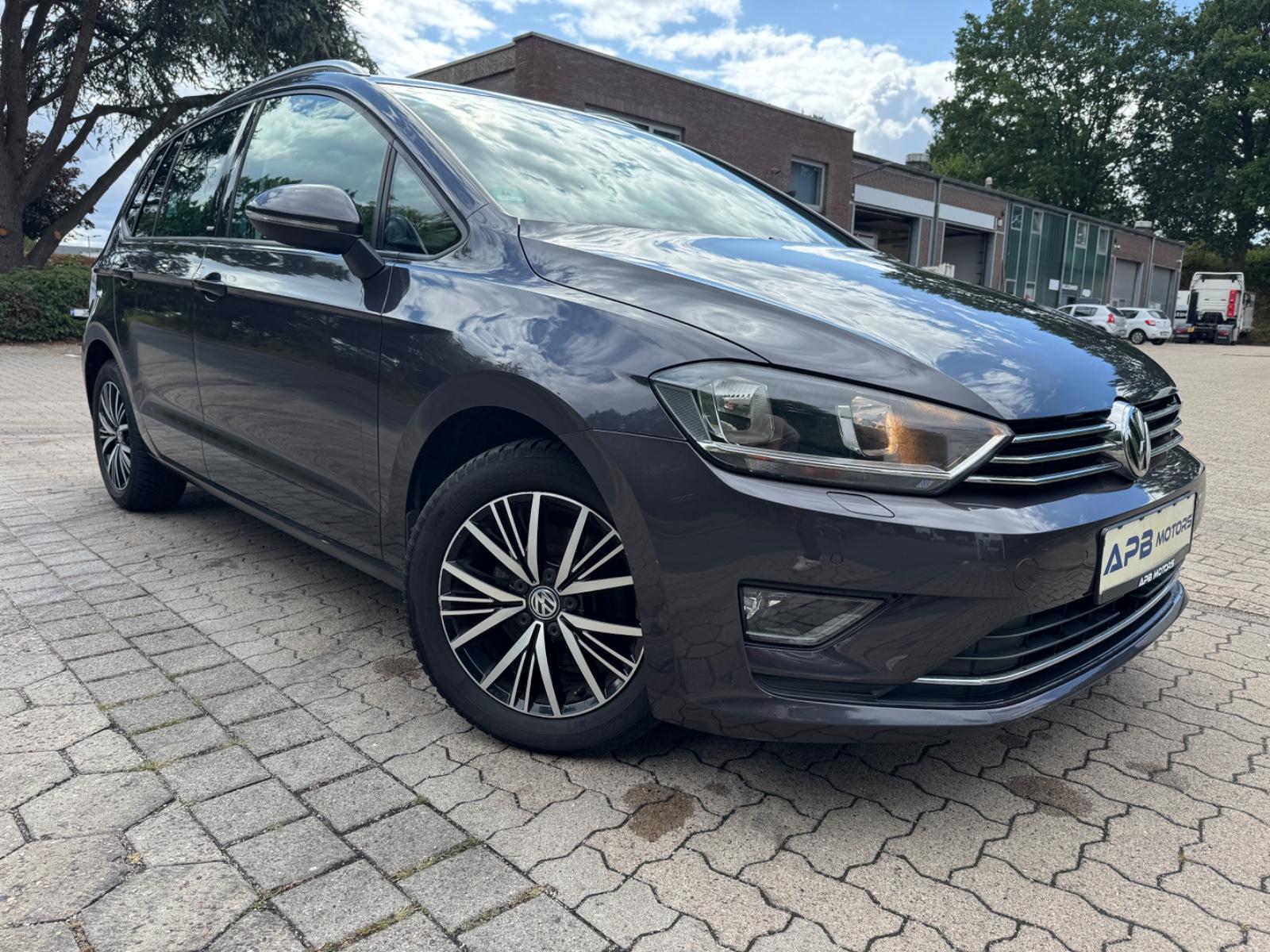 Volkswagen GOLF SPORTSVAN TDI DSG AHK NAVI CAM TEMPOMAT PDC
