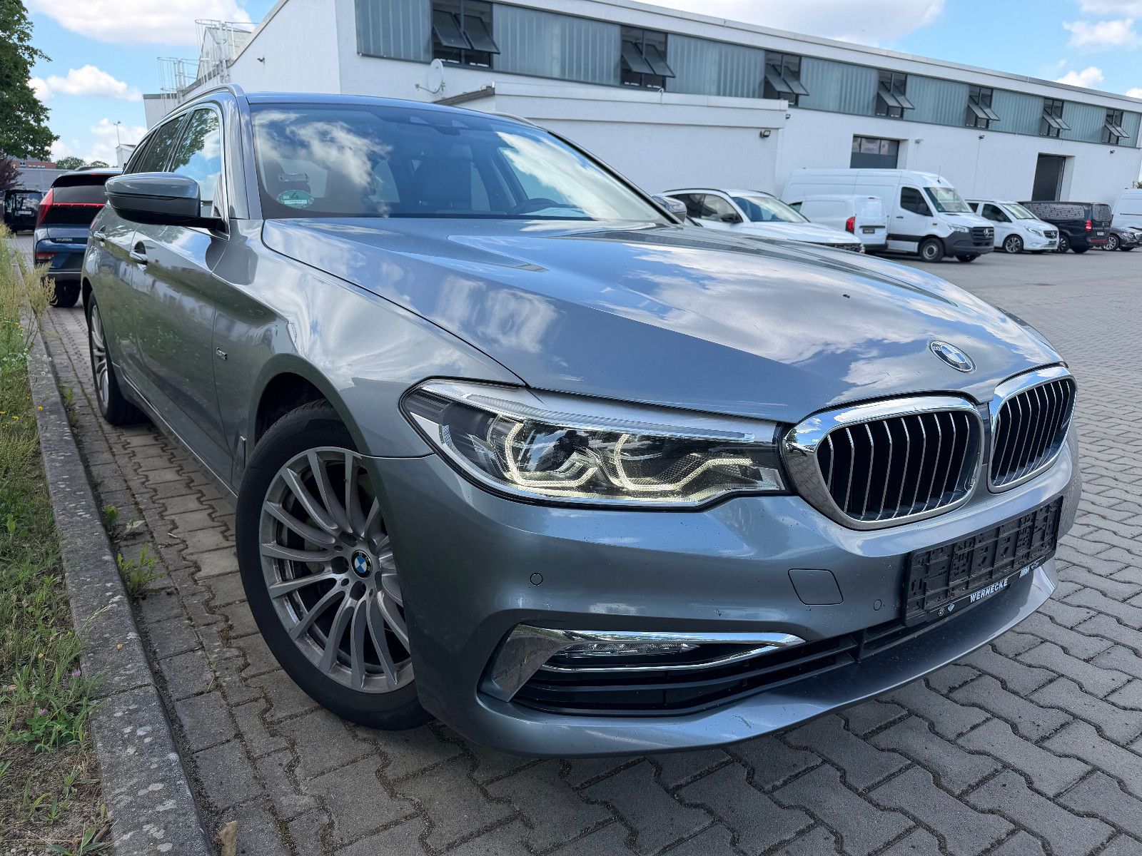 BMW 530 5 Touring 530 d xDrive Luxury Line