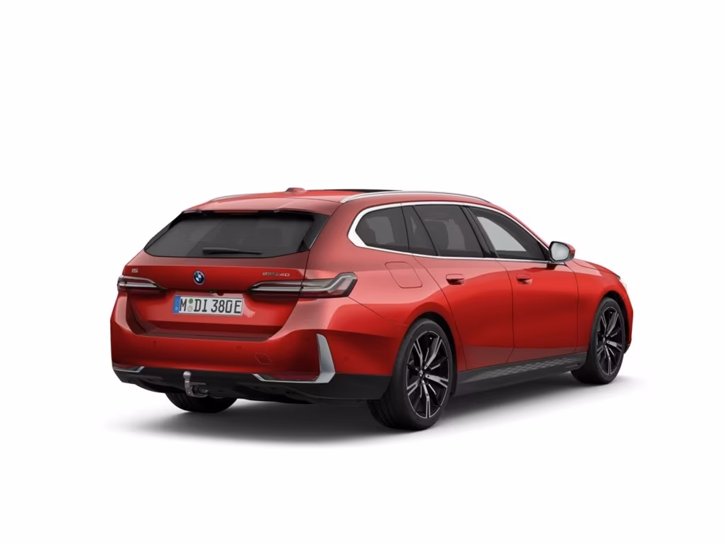 BMW i5 eDrive40 M Sport Pro HUD AHK Pano Memory Driv
