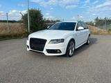 Audi A4 B8 2.0TFSI Quattro S-Line *2te Hand* - Audi A4 aus 2009: Line