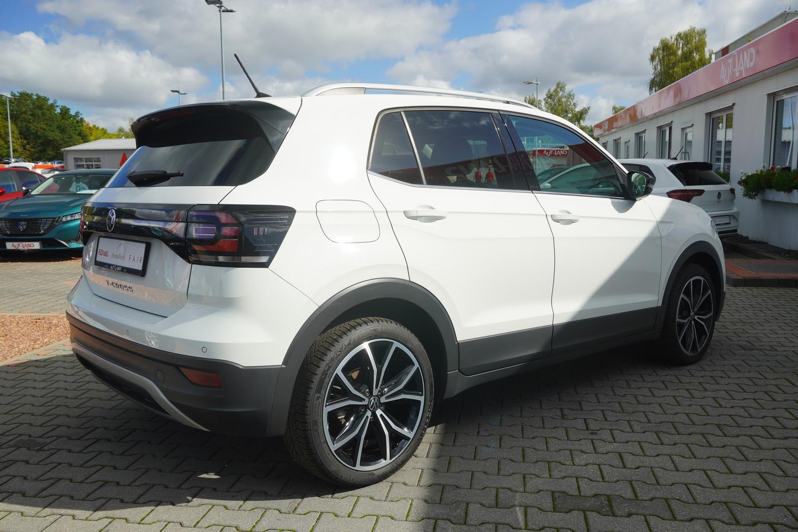Volkswagen T-Cross 1.0 TSI  Style DSG LED Navi Teilleder