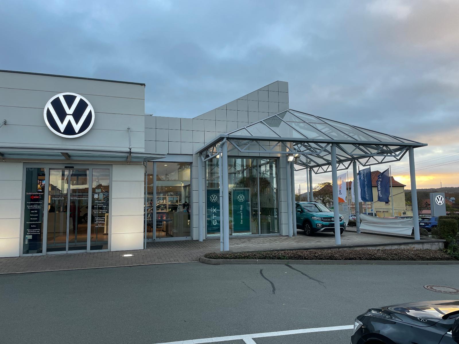 showroom-image-main