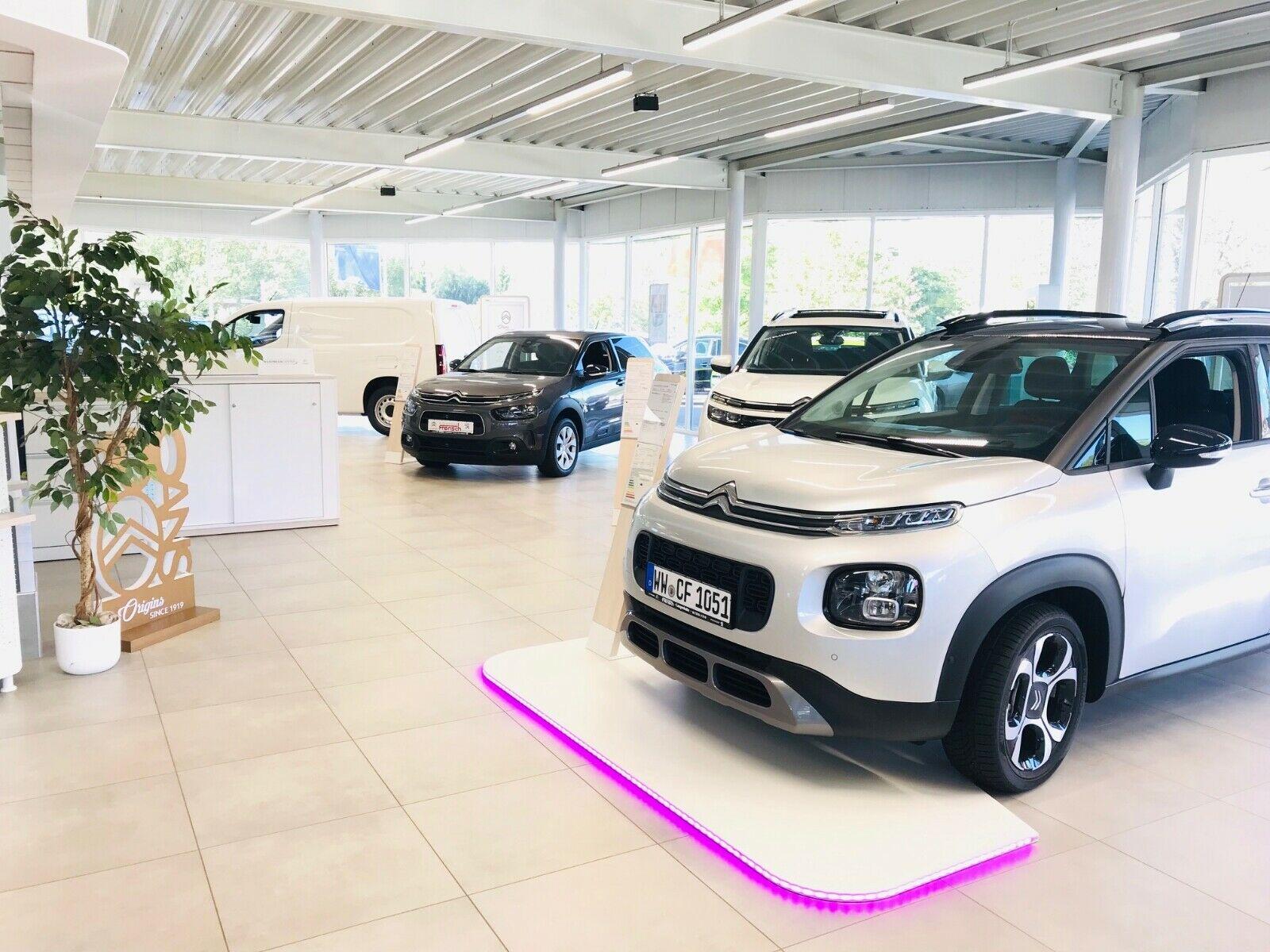 showroom-image-bottom