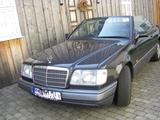 Mercedes-Benz 220 Cabrio aus MB Museum - gebrauchte Mercedes-Benz 220 aus dem Jahr 1994
