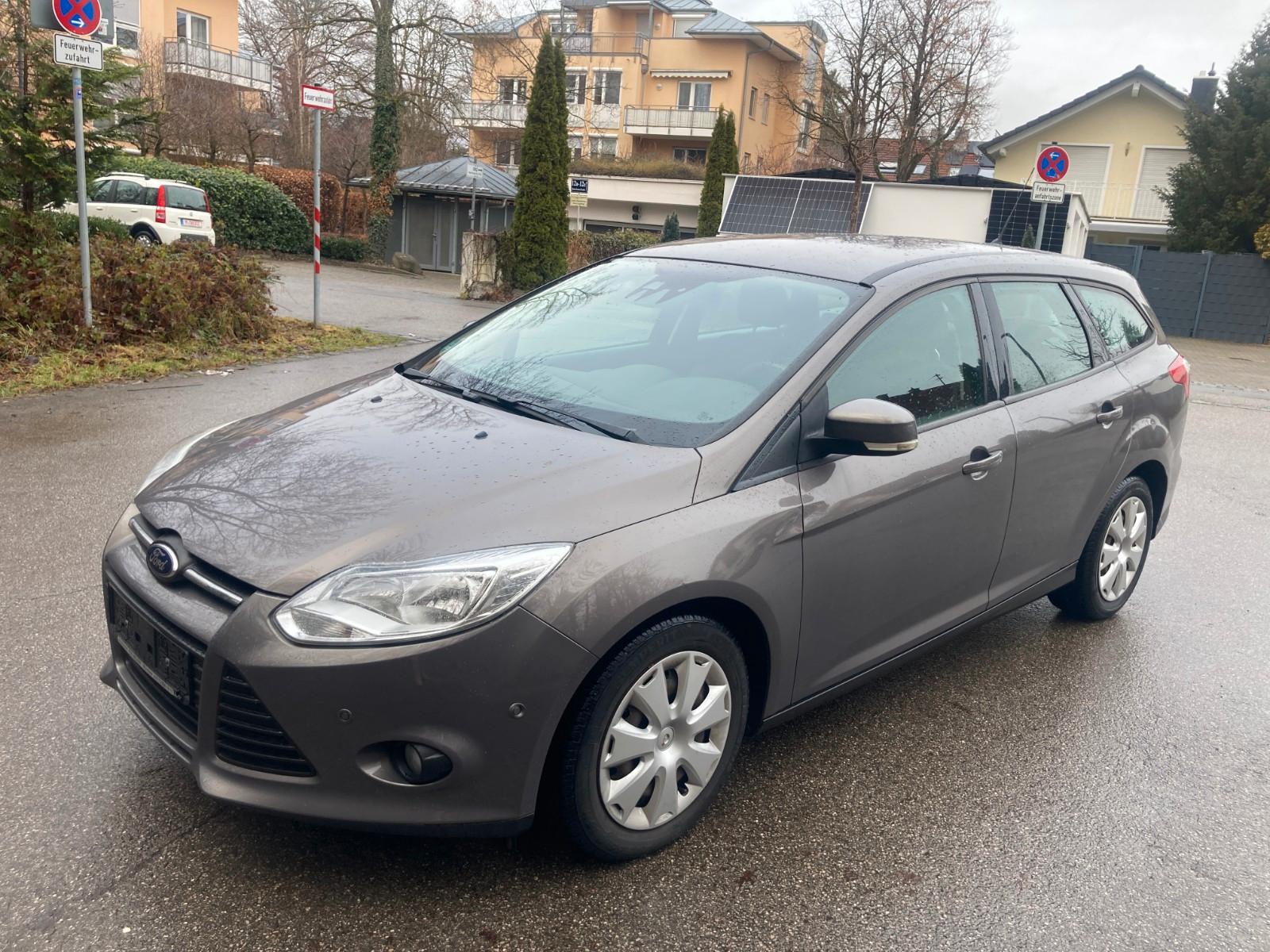 Ford Focus Turnier Trend ZAHNRIEMEN  TÜV AU  NEU