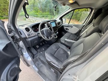 Renault Trafic - 4