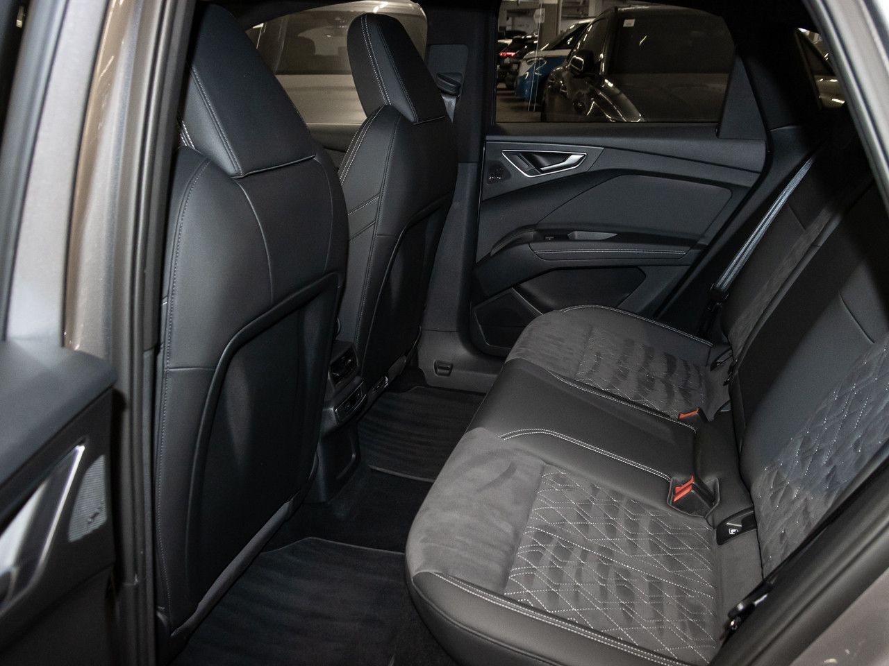 Audi Q4 e-tron Sportback 50 qu S line LED virtC SONOS foto 11